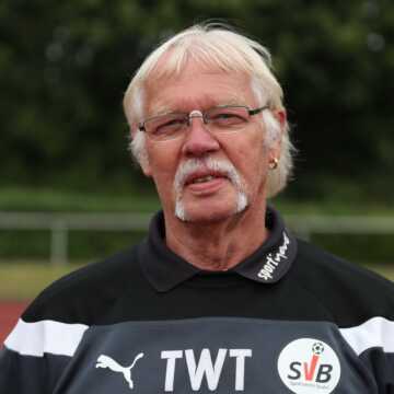 Erwin Schlegel (Torwarttrainer) Erwin Schlegel (Torwarttrainer)