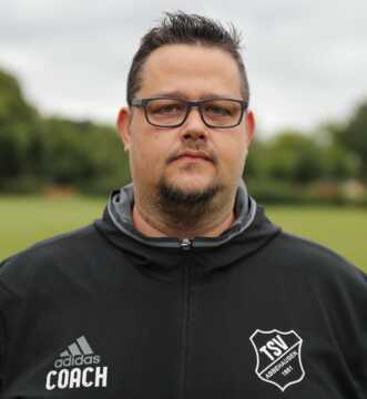 Raoul Kasper (Co-Trainer) Raoul Kasper (Co-Trainer)