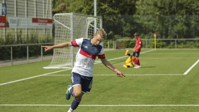 Luca Köchel erzielte das Tor des Tages gegen den VfL Stenum.